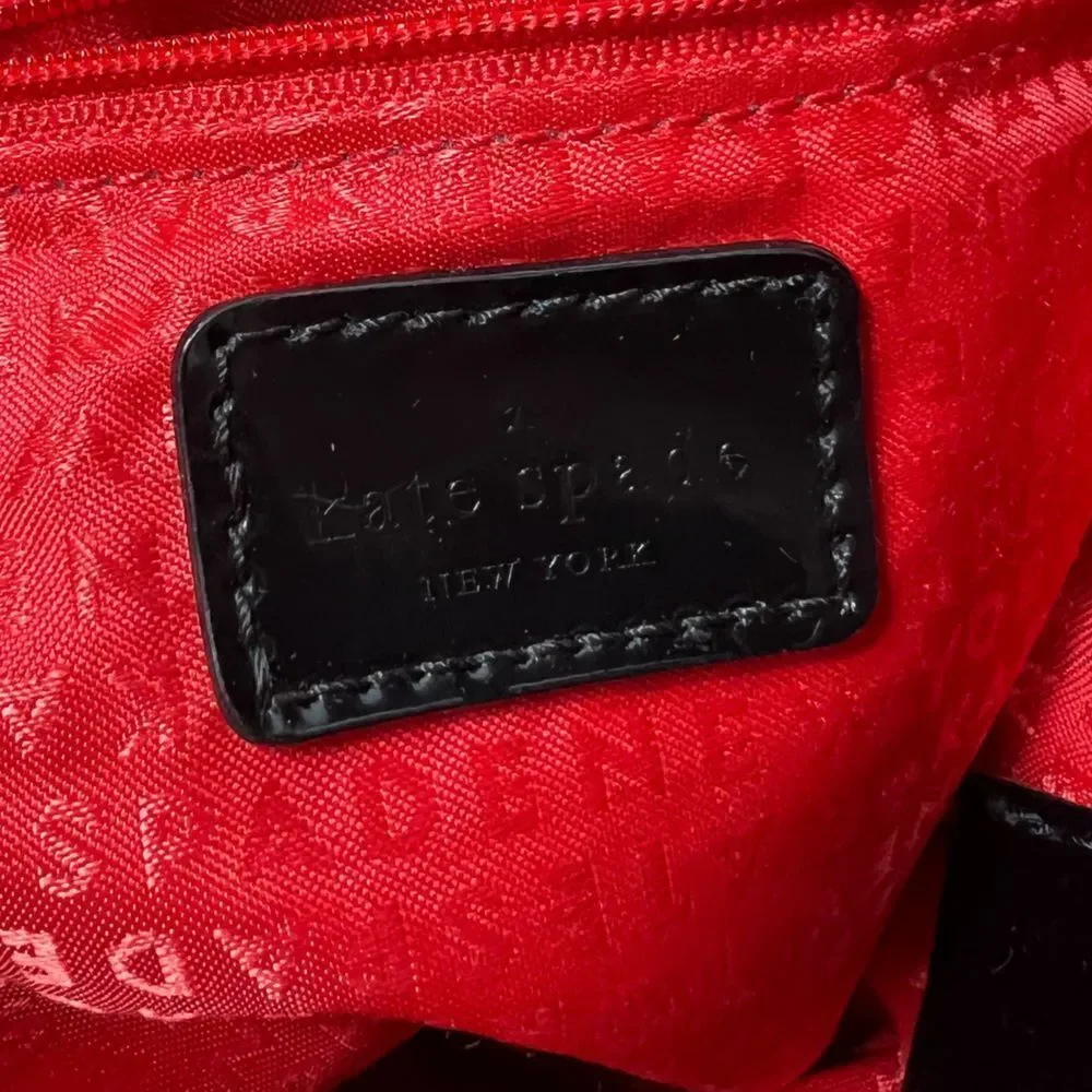 Kate Spade Signature Shoulder Bag Purse Black and White